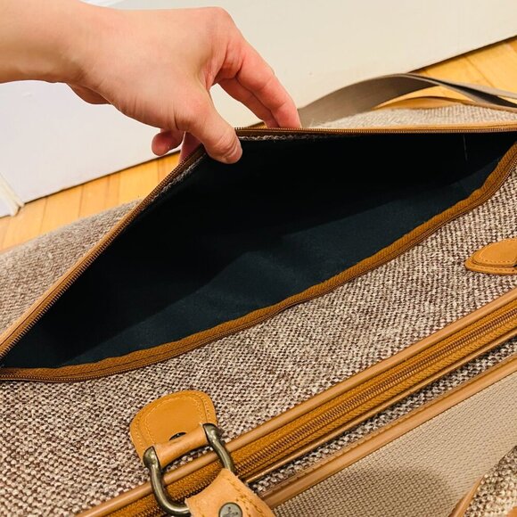 Vintage Pierre Cardin Paris Leather Tweed Luggage Travel Weekender Bag 22 inche - Picture 3 of 16